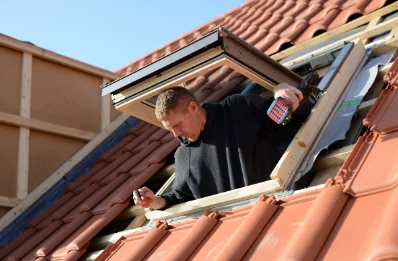 Pose de fenêtres de toit Velux à Guitté